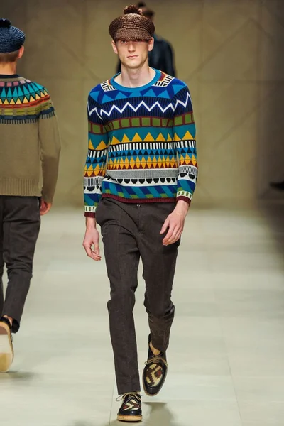 Look 37